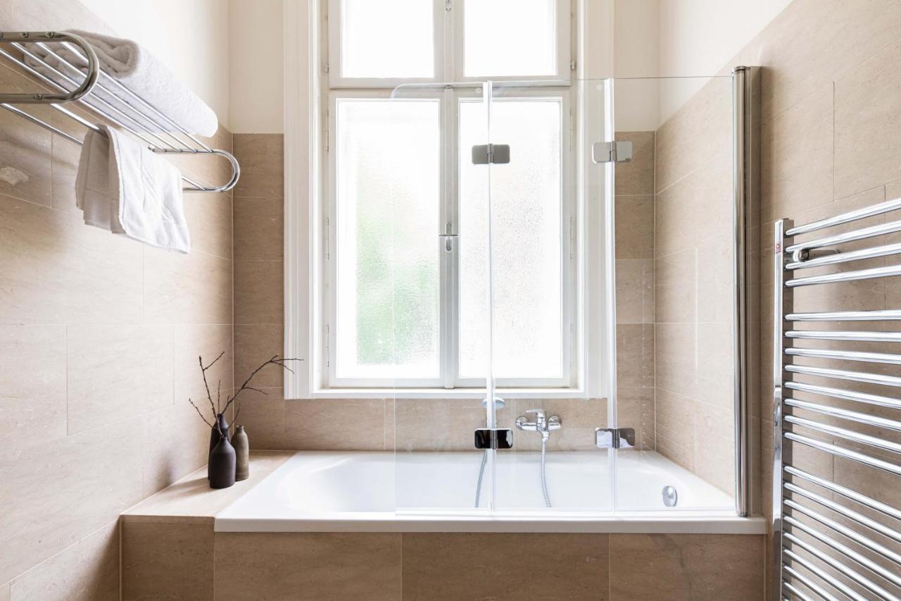 Zola Hotel - Palais De Boheme Adults Only Вена Экстерьер фото